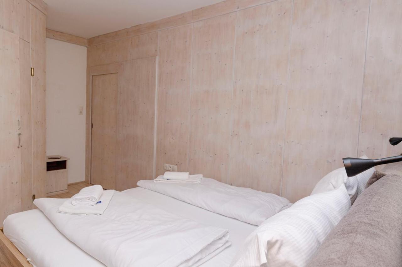 Beautiful 2-Bedroom Apartment Near Schoenbrunn Vienna Exterior photo